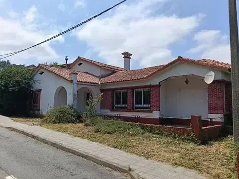 Chalet en Camino Real de Infesta