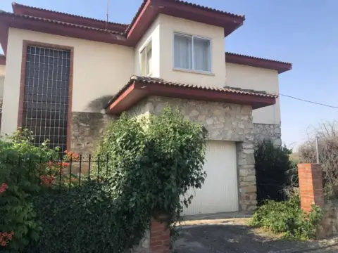 Chalet en Torreiglesias