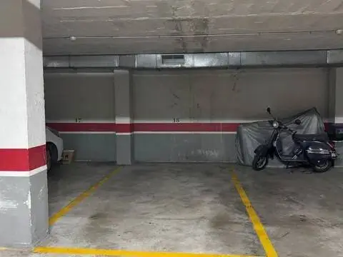 Garaje en Málaga — Pisos.com