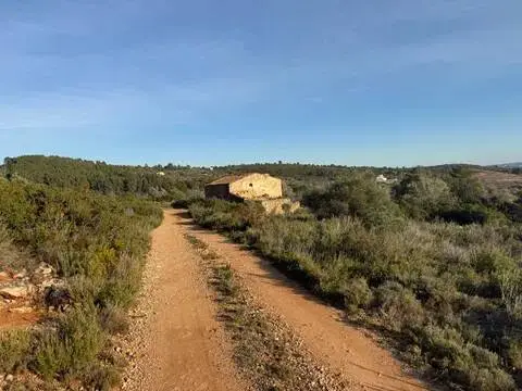 Casa rústica en Sierra Engarcerán