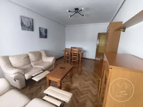 Piso en Ávila Capital