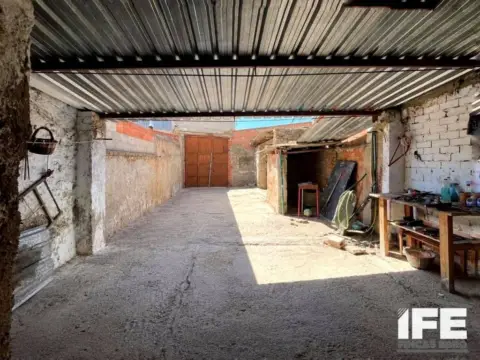 Casa rústica en Pedrola