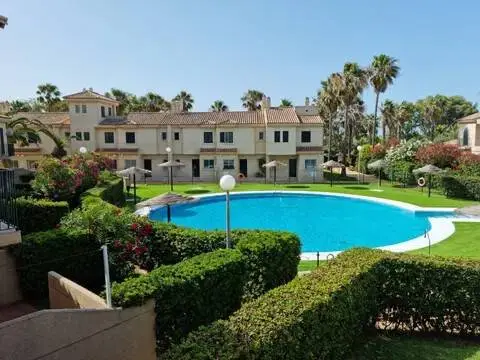 Casa en Avenida de Carla de Orleans
