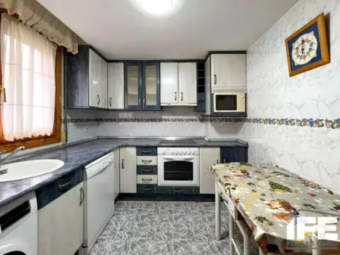 Chalet en Alagón