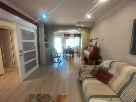 Chalet en Binéfar