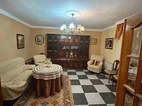 Chalet en Yepes