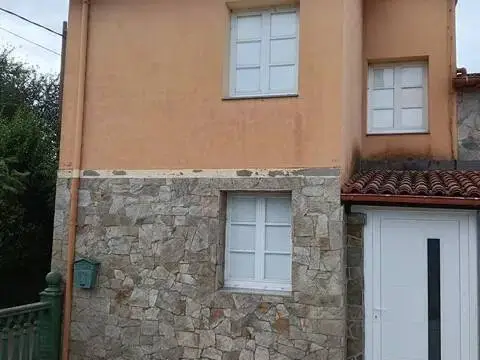 Casa adosada en Callobre (Oza dos Ríos)