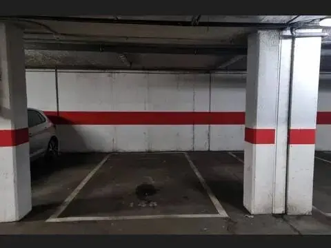 Garaje en calle Juan Genovés