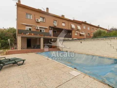 Casa en Villanueva de la Torre