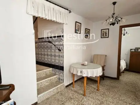 Casa adosada en Sayalonga