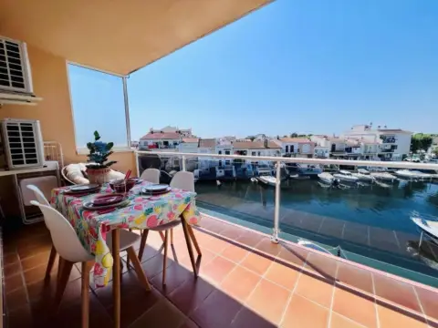 Pis – Castelló d'Empúries