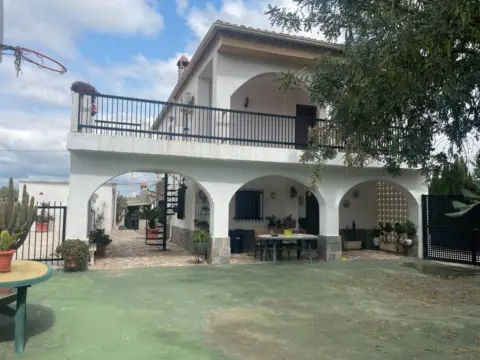 Chalet en calle Polígono Número 10