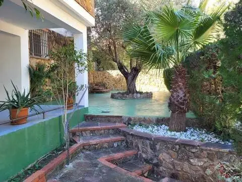 Chalet en Urbanización San Patricio