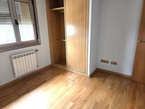 Piso en Labañou-Os Rosales