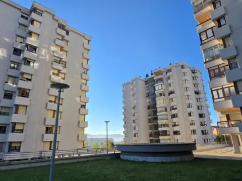 Piso en Cuatro Caminos