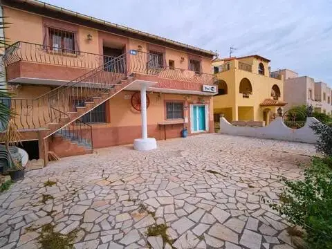 Local comercial en Los Gallardos