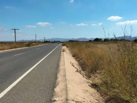 Terreno en calle Molinos Marfagones S/N