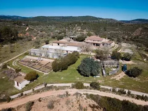 Casa rústica en Les Coves de Vinromà