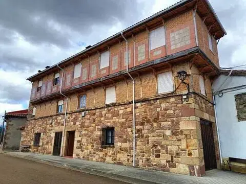 Casa en Salinas de Pisuerga
