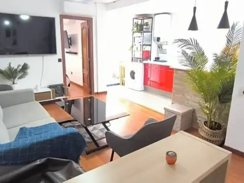 Piso en calle de Felipe Mora