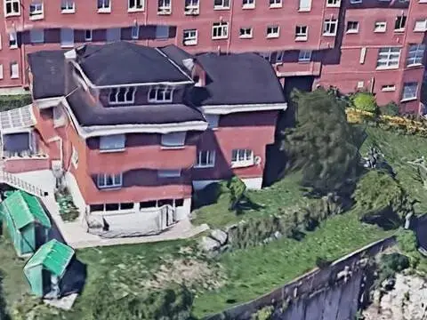 Casa adosada en Montecerrao