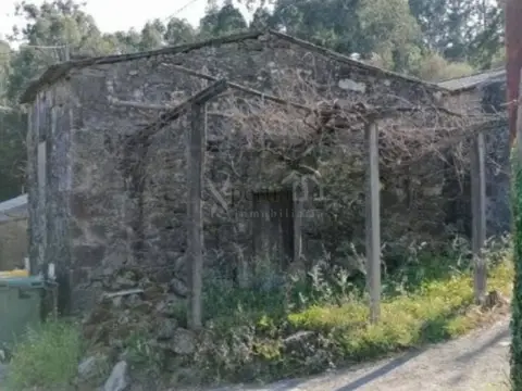 Casa rústica en A Igrexa (Dodro)