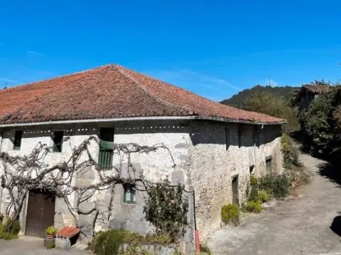 Casa rústica en Altzo