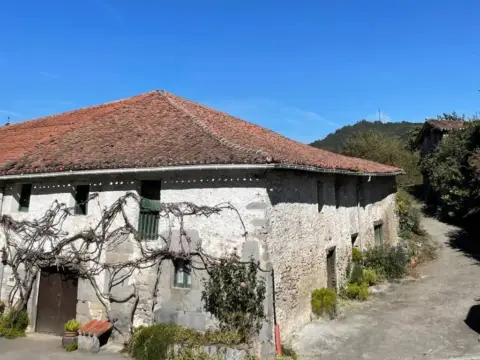 Casa rústica en Altzo