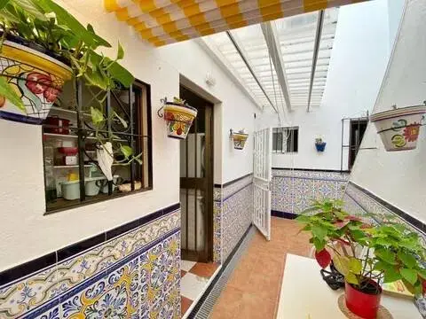 Casa adosada en calle de Buitrago
