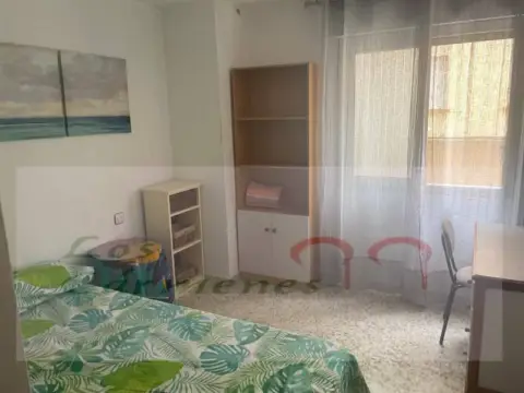 Piso en Granada Capital