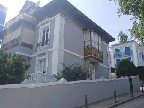 Casa en Numancia-San Fernando
