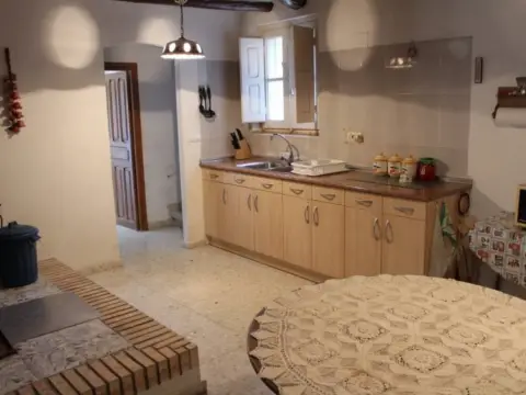 Casa rústica en Robres