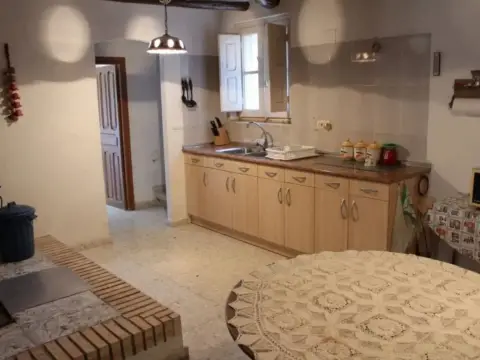 Casa rústica en Robres