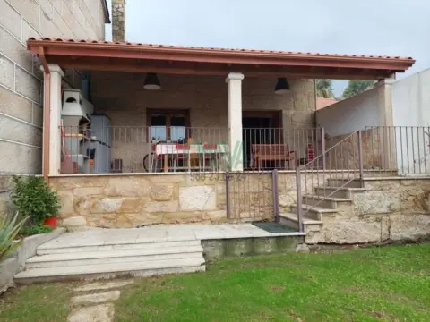 Casa en San Cristovo de Cea