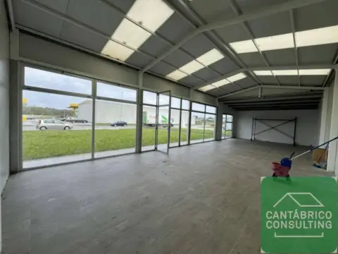 Nave industrial en Tapia de Casariego