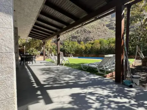 Casa rústica en calle El Sao S-N