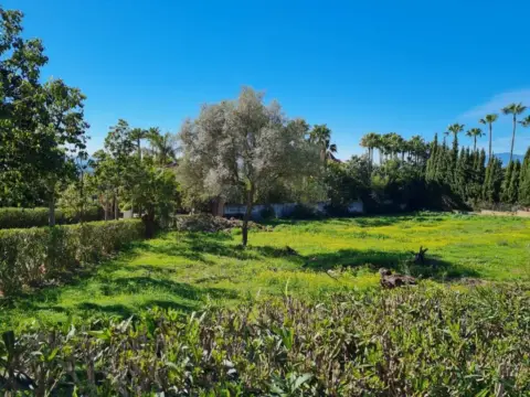 Terreno en Urbanización Marbella Hill Club, 25