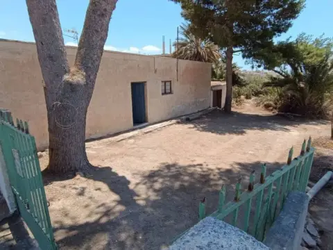 Casa rústica en La Cañada-Costacabana-Loma Cabrera-El Alquián