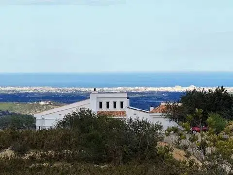 Chalet en Cervera del Maestre