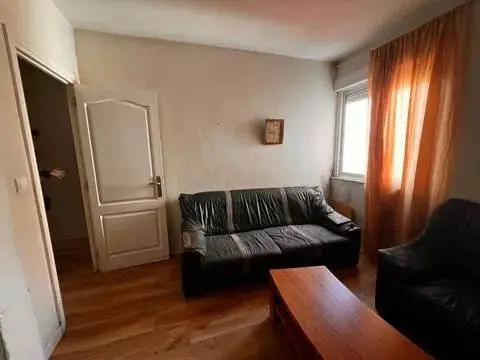 Piso en El Carbayedo-El Quirinal