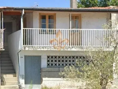 Casa adosada en A Lama (Carballiño, O)