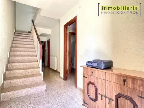 Chalet en calle de Suñol