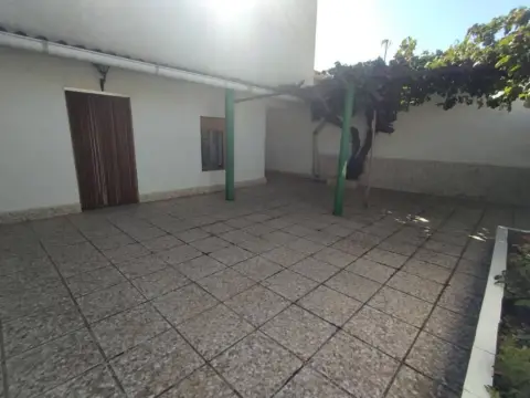 Casa en Casas de Benítez