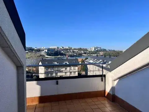 Piso en Oleiros