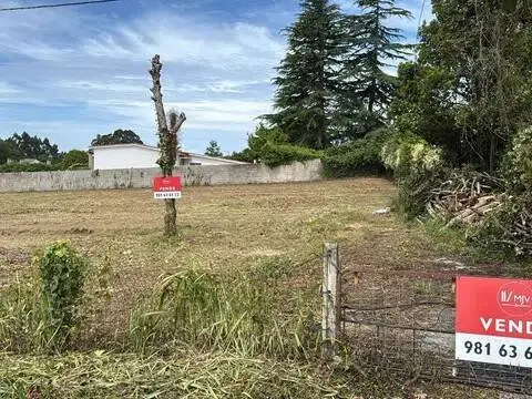 Terreno en calle de Saltoxo