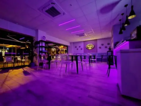 Local comercial en Paseo Marítimo Oeste-Pacífico