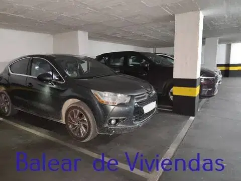 Garaje en Plaça dels Patins