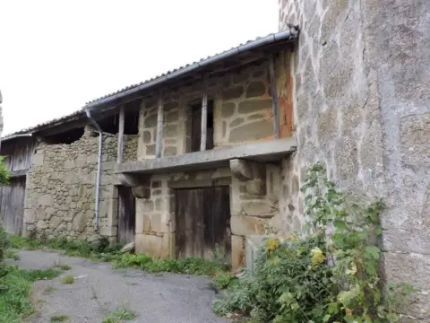 Casa rústica en Maceda