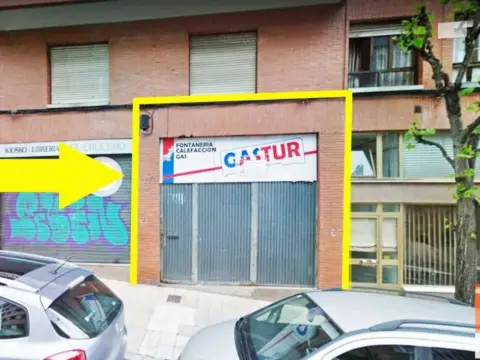Local comercial en calle de Ricardo Montes