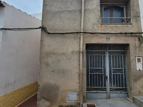 Casa rústica en Les Coves de Vinromà